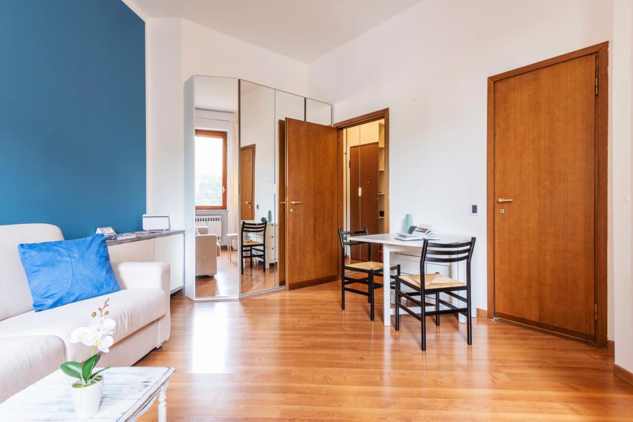 Casa Blu Flexyrent Apartment Wifi - No Ac Milan Exterior photo